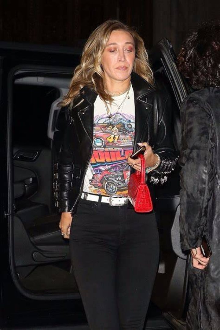 ALANA HADID Arrives at Gigi Hadid&rsquo;s Birthday Party in New York 04/22