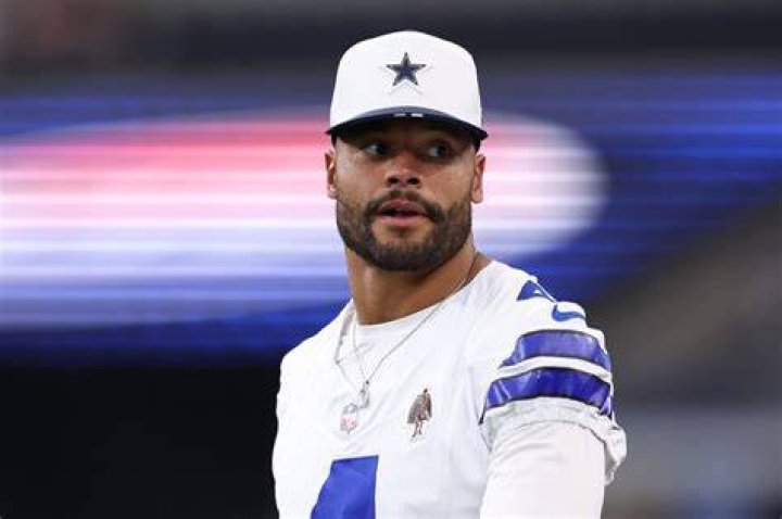 Dak Prescott Ready to 'Unleash Himself' at Dallas Cowboys Camp