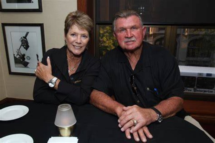 Diana Ditka (Mike Ditka's Wife) Wiki, Age, Kids, Net Worth, Biography