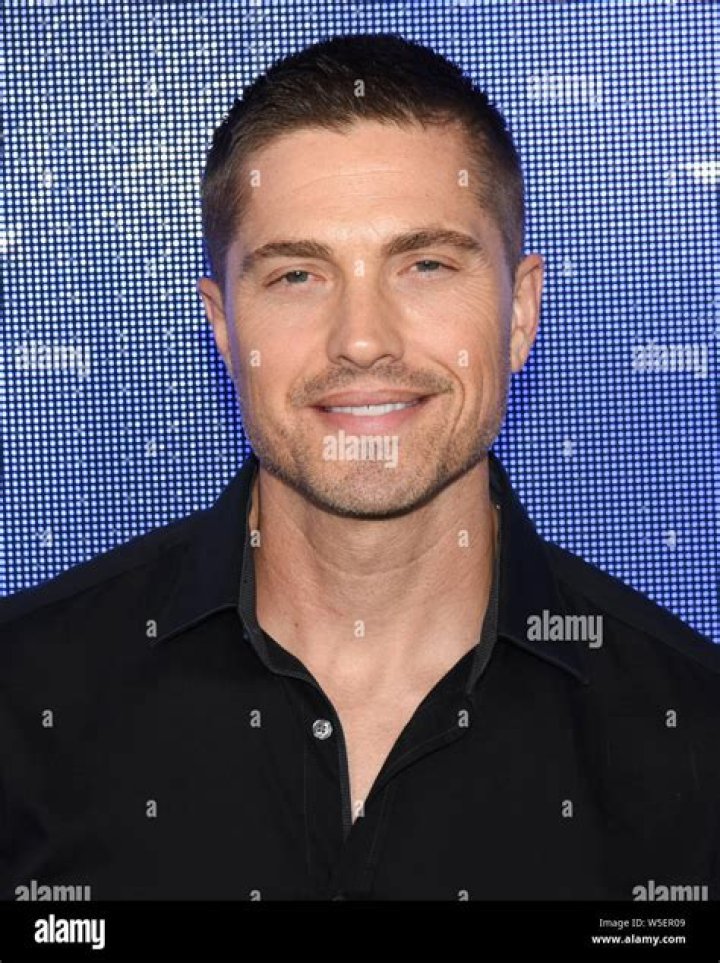 Eric Winter High Resolution Stock Photography and Images Alamy