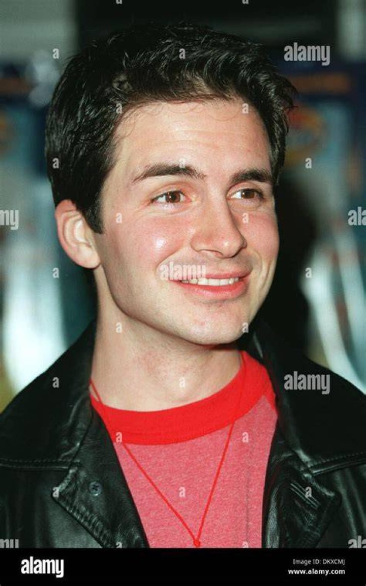 Hal Sparks Bio, Affair, In Relation, Net Worth, Ethnicity, Girlfriend, Age