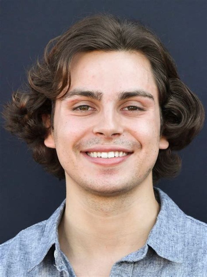 Jake T. Austin Age, Bio, Birthday, Family, Net Worth National Today