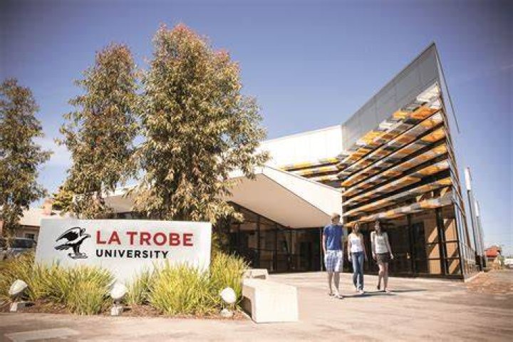 James RADFORD La Trobe University, Melbourne Department of Ecology