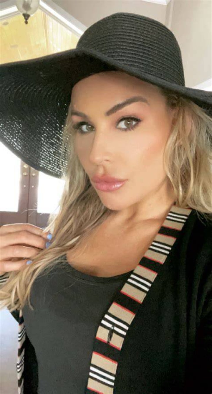 Nattie on Twitter "So many prayers for Scott Hall and his family right