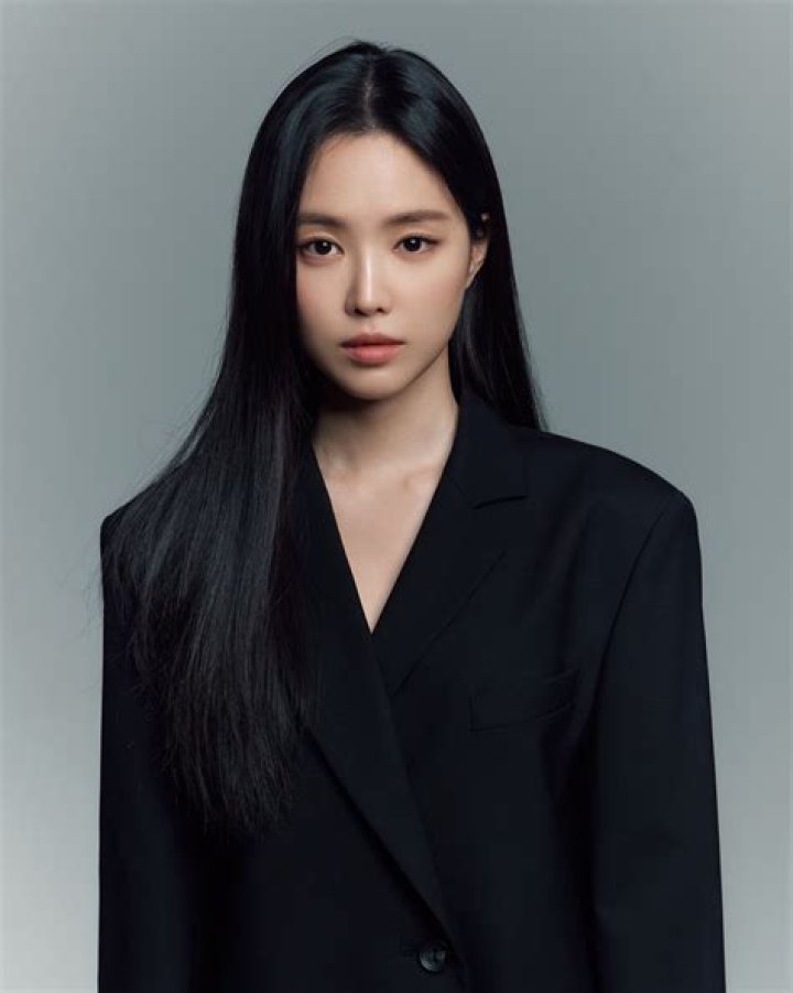 Son Na Eun (손나은) MyDramaList