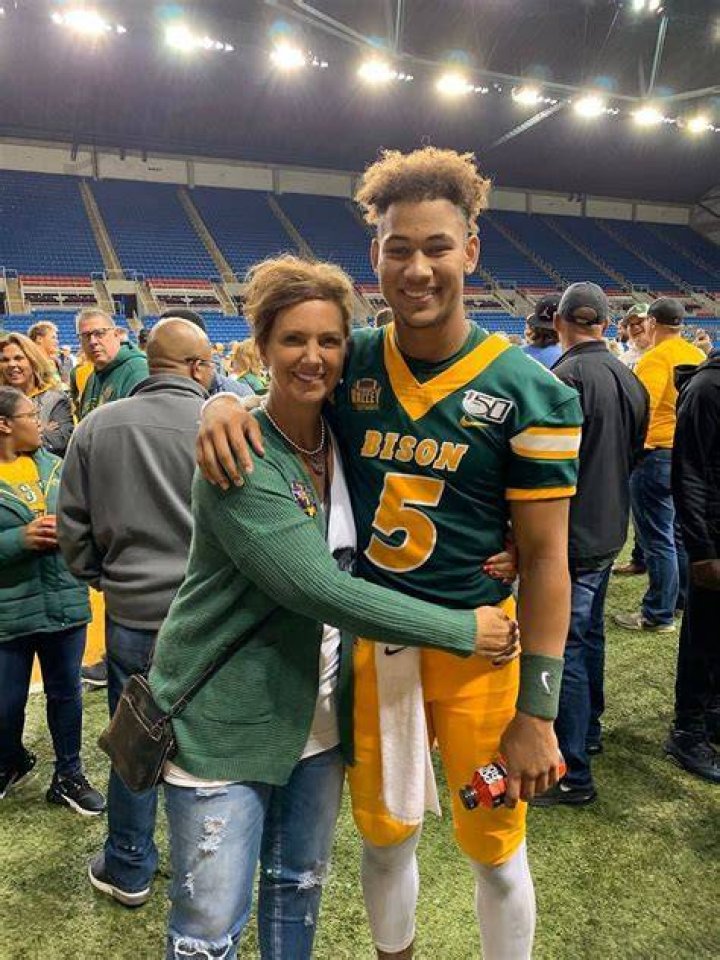 Trey Lance Parents / Peefqvscpe5qim