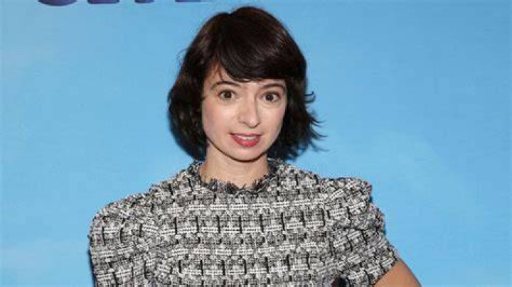 Unveiling The Secrets Of Kate Micucci's Iconic Role In "How I Met Your Mother"